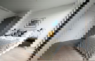 Foto 2 - Stylish Studio Apartment With River Views in Londons Bustling Docklands
