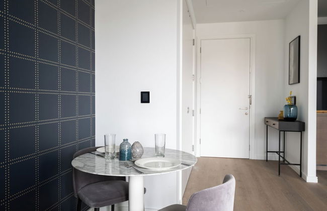 Stylish Studio Apartment With River Views in Londons Bustling Docklands - Foto 7