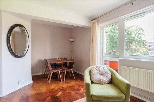 Photo 13 - Modern 2 Bedroom Apartment in Stockwell