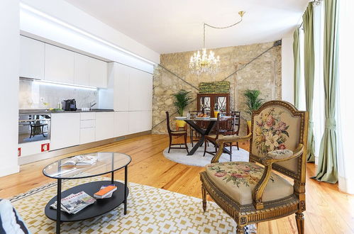 Photo 15 - JOIVY Modern classic 1-bed Apt w/ balcony, nearby Avenida da Liberdade