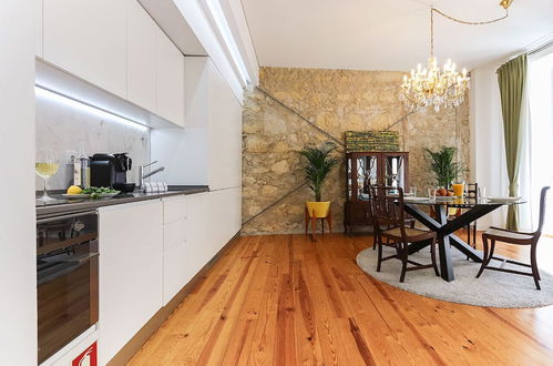 Photo 8 - JOIVY Modern classic 1-bed Apt w/ balcony, nearby Avenida da Liberdade