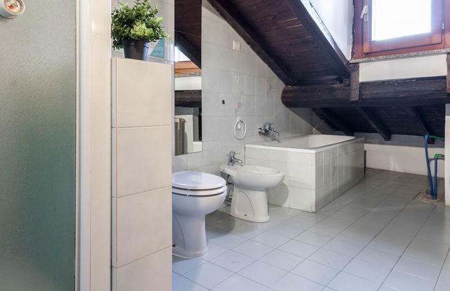 JOIVY Big Wooden Apartment for 6 near Milano Center - Foto 21