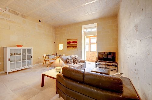 Photo 1 - Stylish 2BR Apartment in Valletta