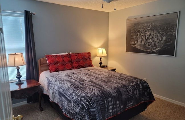 Luxuriate In Our Spacious 7br, 4.5ba 7 Bedroom Villa by RedAwning - Photo 2