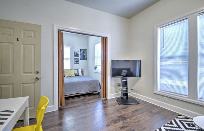 Hosteeva Capitol Hill Condos - Photo 23