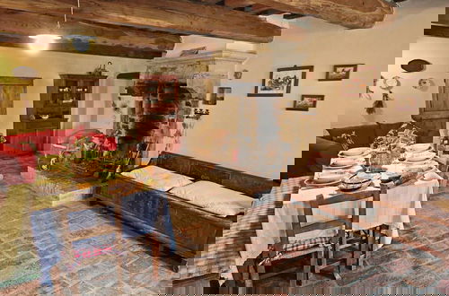 Photo 33 - Apartment in Apecchio With Swimming Pool
