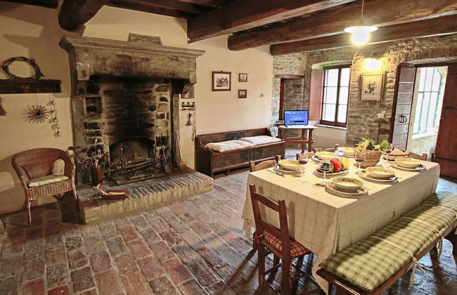 Farmhouse in Apecchio With Pool and Terrace - Foto 24