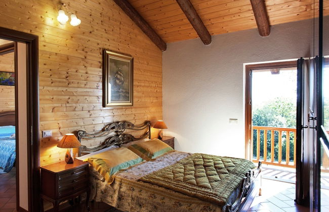 Apartment in Netro With Balcony and Views - Foto 2