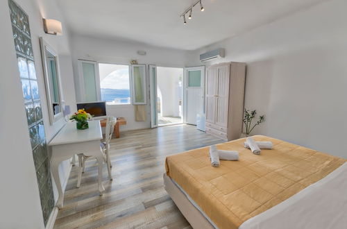 Photo 3 - With-inn Mykonos Suites