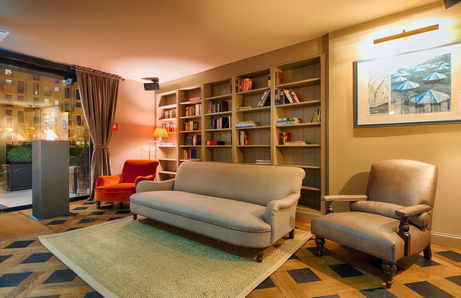 Mondrian Suites Berlin Checkpoint Charlie - Photo 2