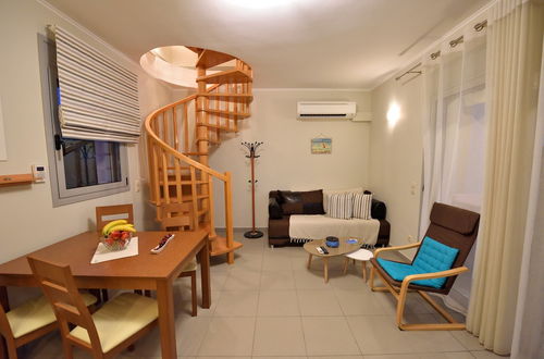 Photo 6 - Edem Suites