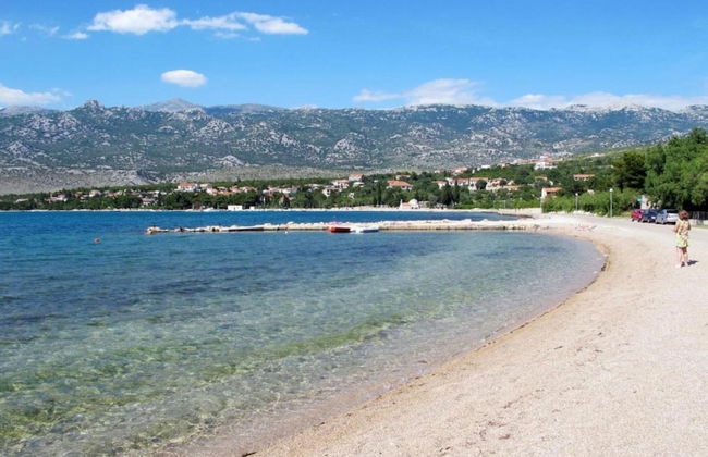Soothing Holiday Home in Starigrad near Sea - Foto 27