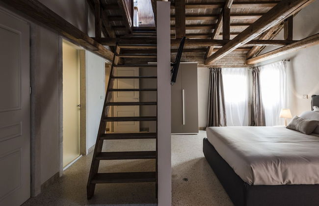 MYSWEETPLACE - San Marco Apartments - Photo 3