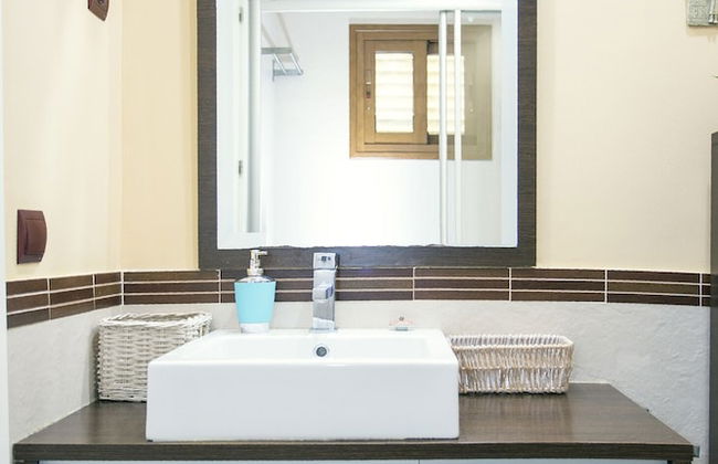 Heavenly & Ocean Blue Apartment - Photo 29