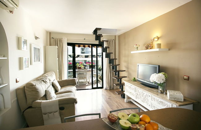 Heavenly & Ocean Blue Apartment - Photo 17