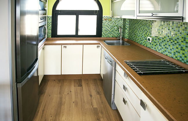 Heavenly & Ocean Blue Apartment - Photo 12