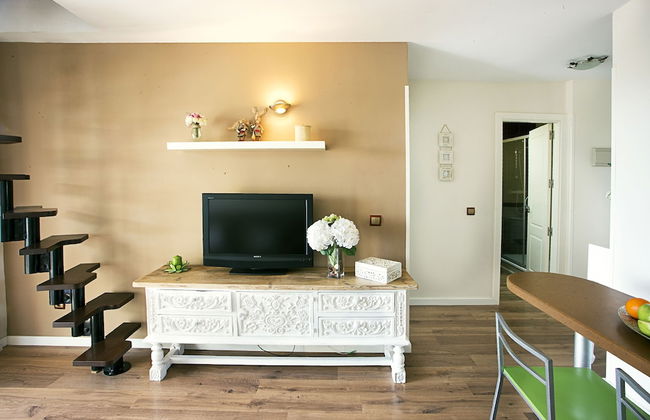 Heavenly & Ocean Blue Apartment - Photo 25