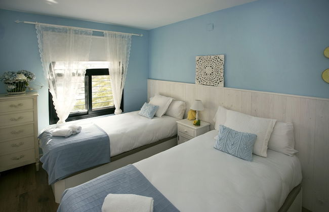 Heavenly & Ocean Blue Apartment - Photo 5