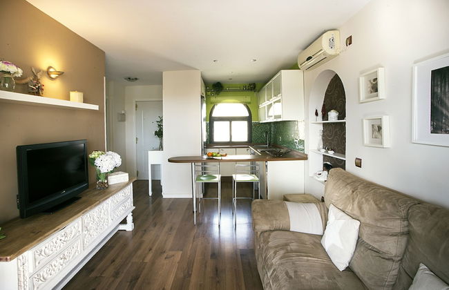 Heavenly & Ocean Blue Apartment - Photo 16