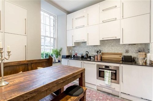 Photo 10 - Converted Flat in Historic Building in Desirable New Town