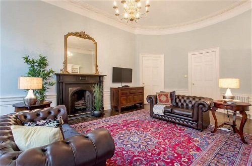 Photo 1 - Converted Flat in Historic Building in Desirable New Town