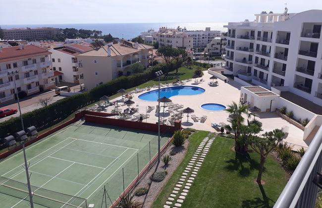 Remarkable 1-bed Apartment in Olhos de Água - Foto 1