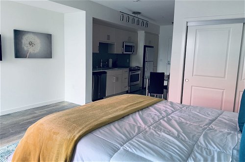 Photo 50 - New Lyfe Finest Luxury Apartment