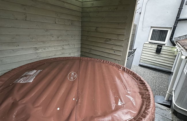 Albert Luxury Hottub and Jacuzzi Apartments - Foto 49