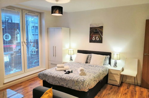 Photo 2 - Arcadian City Center Studio Apartment