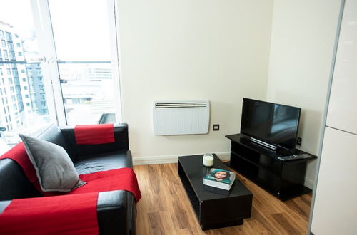 Photo 17 - Arcadian City Center Studio Apartment