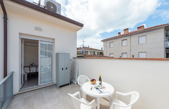 Suite 3 Ondina Viareggio 200m From sea - Foto 24