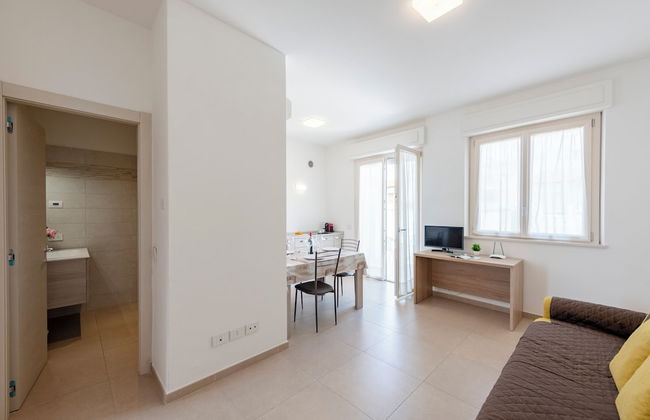 Suite 3 Ondina Viareggio 200m From sea - Foto 10