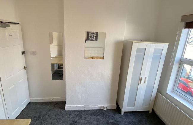 Stayzo House Accommodation- Coventry Free Parking - Foto 5