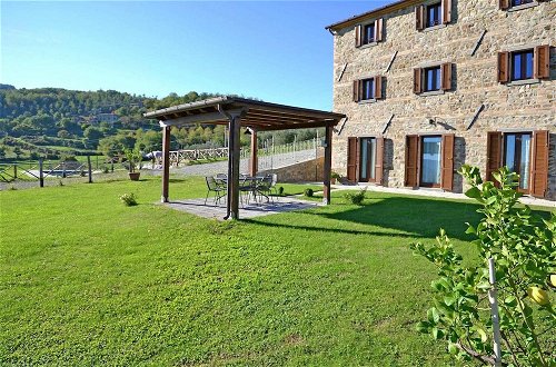 Foto 16 - Villa with Private Pool near Cortona in Calm Countryside & Hilly Landscape