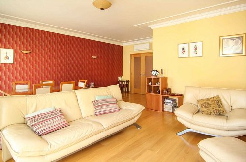 Photo 28 - Gorgeous 3 Bedroom Apartment with Balcony in Lisbon