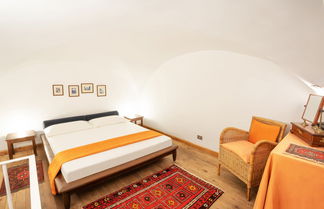 Photo 3 - Quiet and Cozy Trastevere Hideaway