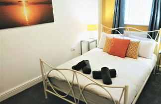 Foto 2 - Modern Comfy 2-bedroom Flat in St Helens