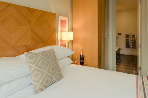 Photo 12 - PREMIER SUITES Liverpool