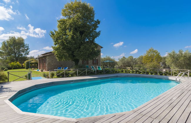 Agriturismo La Montagnola - Photo 2