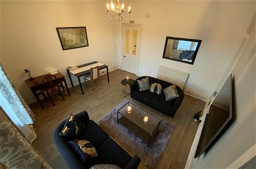 Foto 10 - Stunning 1-bed Apartment in Aberdeen City Centre