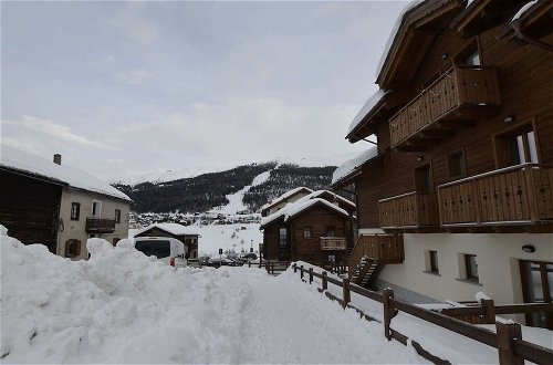 Foto 19 - Serene Holiday Home in Livigno Italy near Ski Area