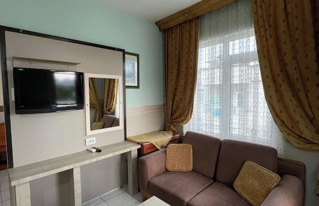 Best Life Apart Hotel - Photo 38