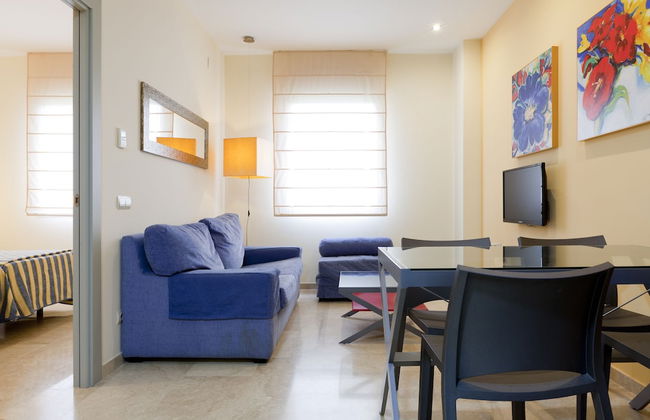 Apartamentos Vértice Sevilla Aljarafe - Foto 16
