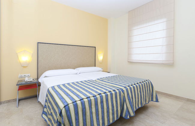 Apartamentos Vértice Sevilla Aljarafe - Foto 4