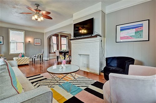 Photo 16 - Designer House 5BR! Steps to Downtown/Fountain Sq