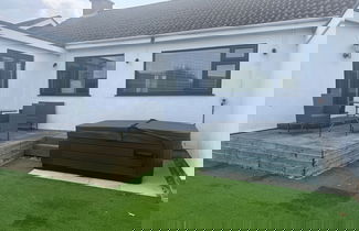 Foto 1 - Pet-friendly - 2 Bedrooms Bungalow Beach - Parking