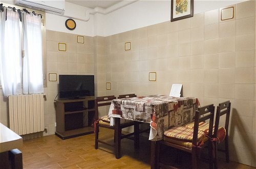 Photo 7 - Spacious and Beautiful 60 sqm Apartment in the Very Heart of Bologna