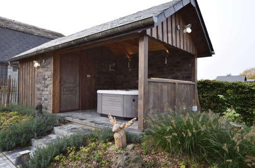 Photo 26 - Grandeur Villa with Sauna & Hot Tub in Durbuy