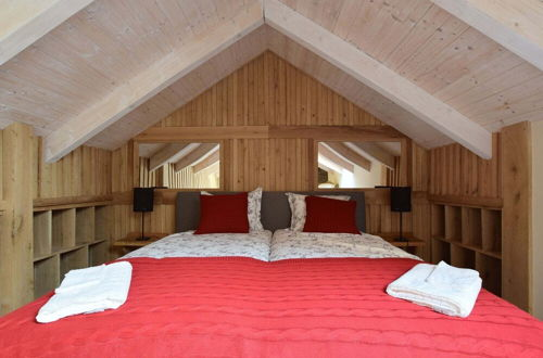 Photo 2 - Grandeur Villa with Sauna & Hot Tub in Durbuy