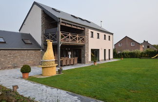 Foto 1 - Grandeur Villa with Sauna & Hot Tub in Durbuy